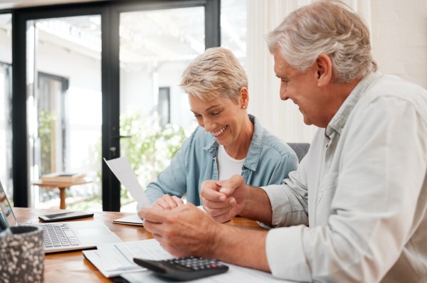 older couple seeking 401k guidance from their kirk capital advisor